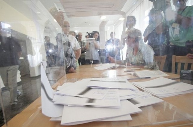 7 жалби в РИК-Смолян, близо 1/3 от избирателите вече са гласували