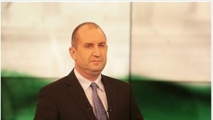 Кой е Румен Радев