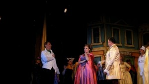 Община Севлиево подарява на жители и гости на общината спектакъла