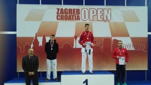 Теодор Георгиев с бронз от Откритото на Хърватия по таекуондо