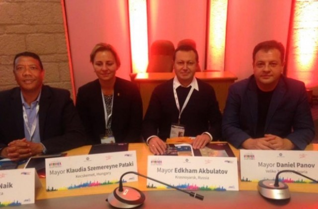 Търновският кмет е единствен представител на България на Световна среща на местните власти