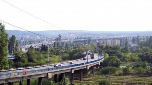 Задръствания на Аспаруховия мост заради катастрофа и заледяване