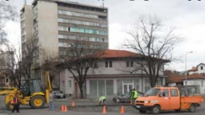 Започна изграждането на кръгово кръстовище в ЖК Христо Ботев