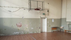Физкултурният салон в МГорки е за спешен ремонт