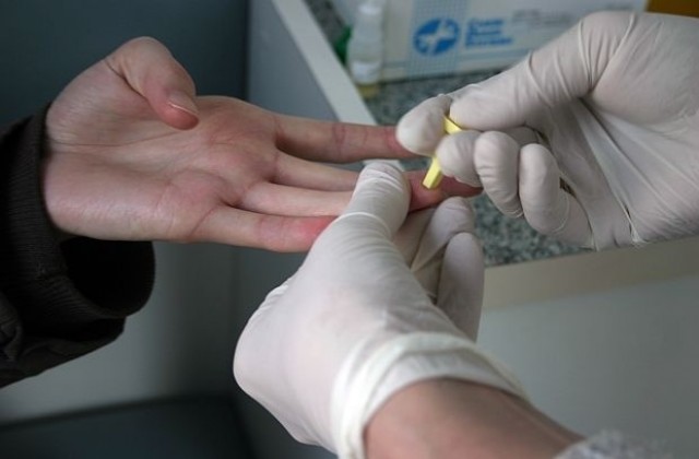 Осем ХИВ позитивни варненци от началото на годината