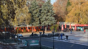 Започна строежът на ледената пързалка в Монтана