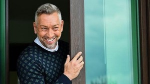 Заки разяснява дигиталните права на младите музикални артисти