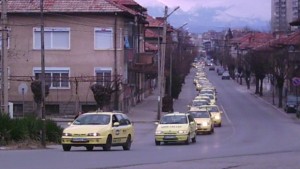 Такситата в Кюстендил вдигнаха цената 2 лв от точка до