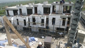 Предимно двустайни жилища се строят в Сливенско