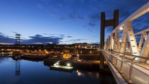 Във Франция потегли първият градски лифт СНИМКИ ВИДЕО