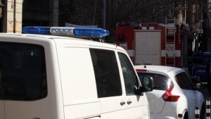 Подпалиха закрит паркинг в София наймалко четири коли изгоряха