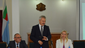 В Монтана дебатират за правата на децата