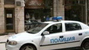 Спипаха двама с наркотици