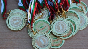 СУ Иван Вазов ще бъде домакин на Коледно математическо състезание