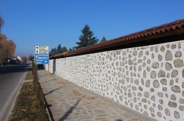 Гробищният парк в град Банско с нова инфраструктура