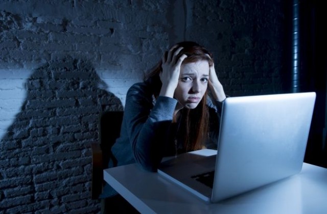 Половината американци признават, че са били жертви на тормоз в интернет