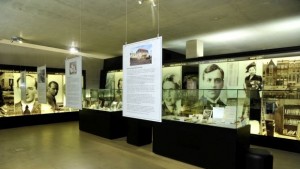 Слагат паметна плоча за спасяването на българските евреи в Лос