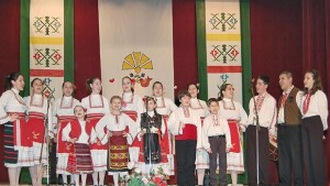 10 години Пъстренец Jr