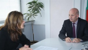 Изгарят 56 тона негодни и забранени за употреба пестициди