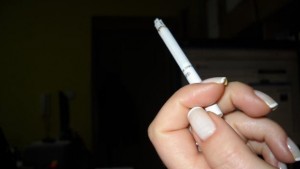 Проверките и забраните не спират търговците на тютюн без бандерол