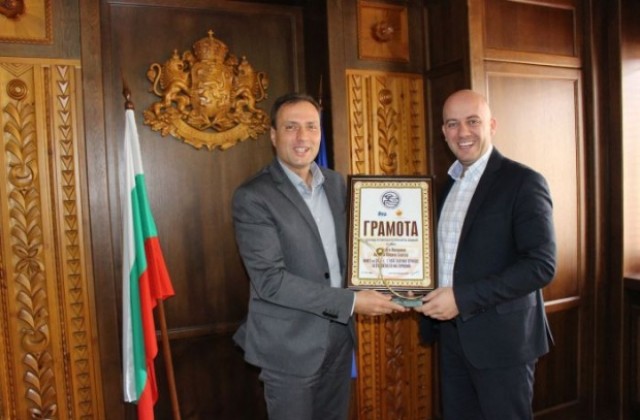 Георги Икономов с приз за принос в развитието на туризма за 2016 г.