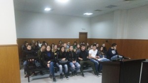 Ученици от ПГИМ Йордан Захариев на гости на Административен съд