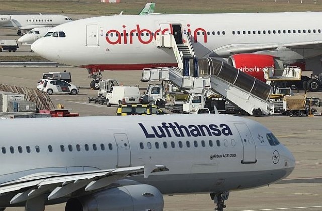 Луфтханза отменя някои от планираните за неделя полети
