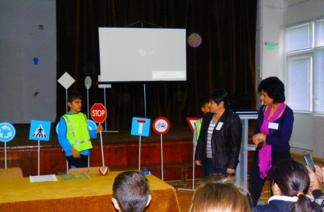 С игри и състезания свищовски деца отбелязаха Световния ден в памет на загиналите от катастрофи