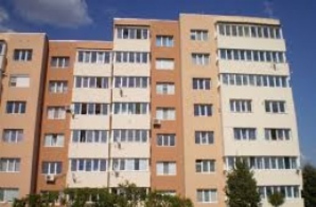 Откриват четвърти саниран блок в Севлиево