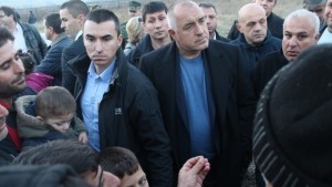 Връщат доброволно 50 афганистанци на още 200 подготвят документите