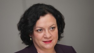 Създават центрове за опасни битови отпадъци в пет общини у