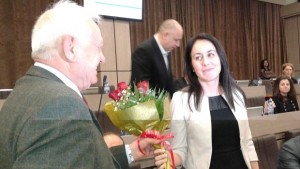 Цветя за ГЕРБ вратовръзка за Луков