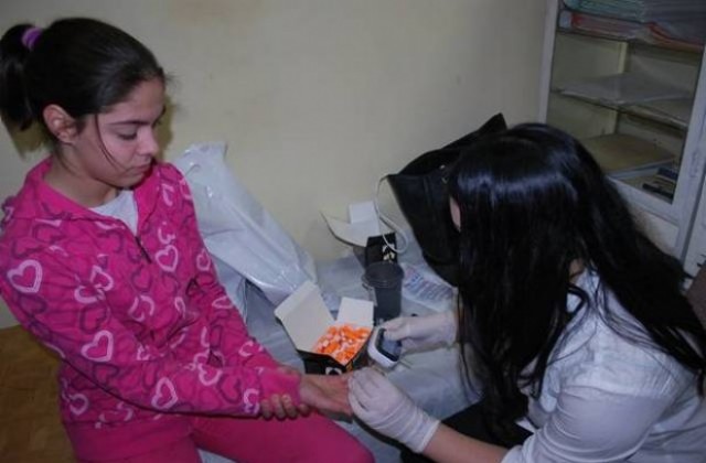 Ротари клуб- Кюстендил: Добра новина- нито едно дете с диабет от изследвани близо 3 000 кампанията „Деца и диабет в училище