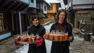 На Андреевден посетители и майстори ядоха варена царевица приготвена от