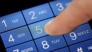 Телефонни измамници са атакували 21 души само за ден заплашват