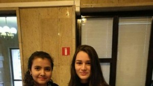 Над 1000 червени лентички раздадоха в Горна Оряховица