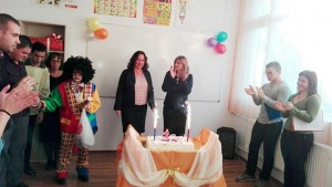 Две торти от областния управител за втория рожден ден на