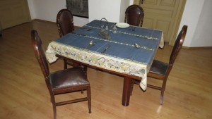 Как става така че едно родено в бедност момиче е