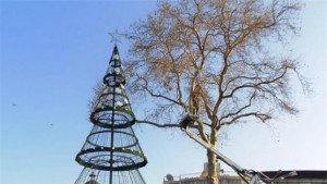 13метрова грейва в Поморие идва Графа