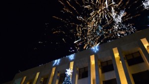 Дядо Коледа и децата на ГОряховица запалиха празничните светлини