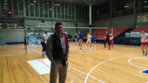 Камион помете автобус с волейболисти на Черно море четирима души