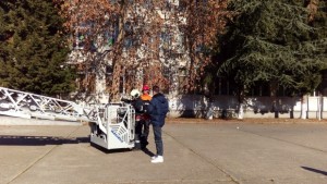 Спасиха ученик от горяща училищна сграда