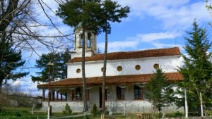 Храмов празник събира гости от цяла България в манастира Свети