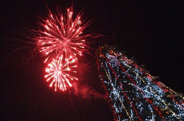 На 7 декември ще бъдат пуснати светлините на Коледната елха в Габрово