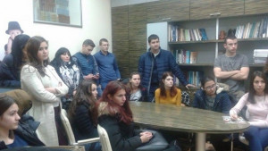 Ученици от МГ Плевен се запознаха с възможностите на репродуктивната