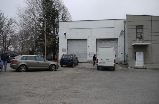 Пиян отиде да регистрира кола, прибраха го