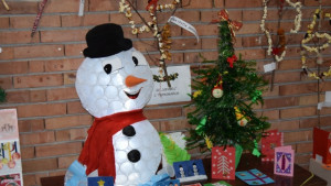 Над 750 коледни картички и сурвакници са изложени в ГОряховица