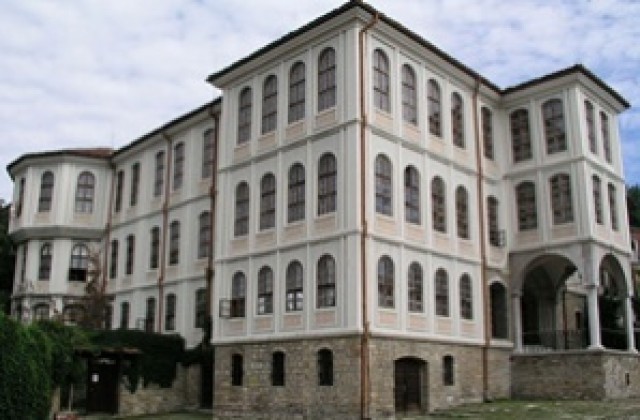 Студентите влизат безплатно в Музеите във В.Търново