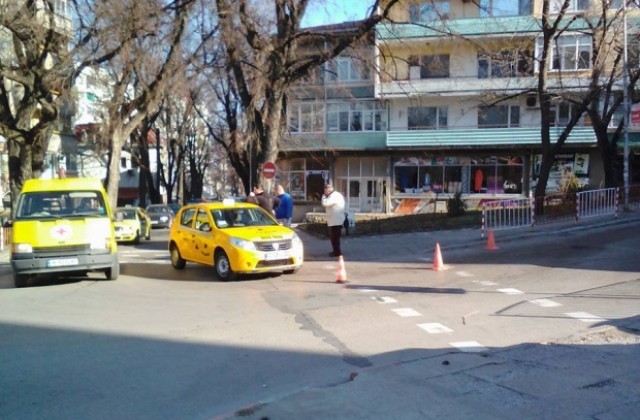 Блъснаха две жени на пешеходна пътека в Шумен