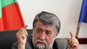 Франция застава зад Вежди Рашидов за въвеждане на общ регламент